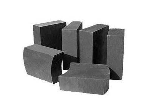 Fired aluminum carbon brick for torpedo can